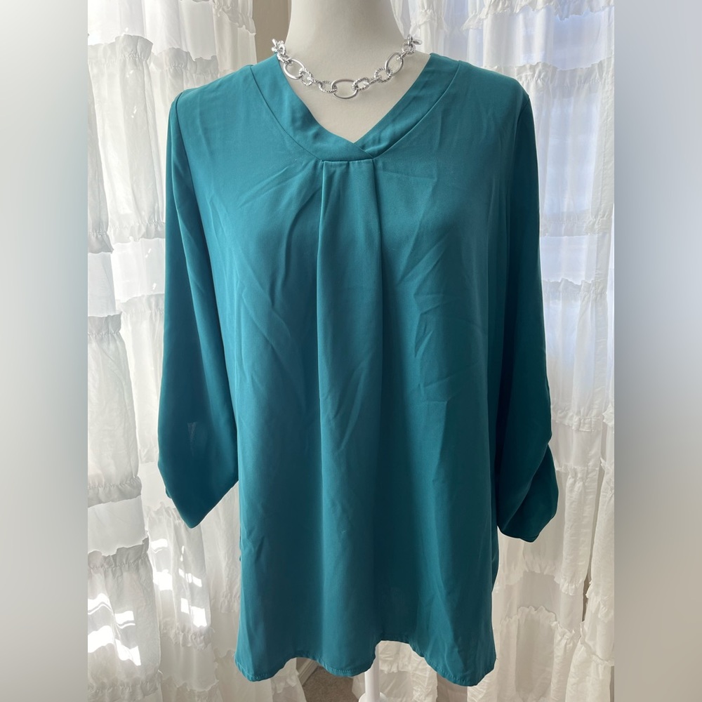 Youtalia size large blouse, teal color